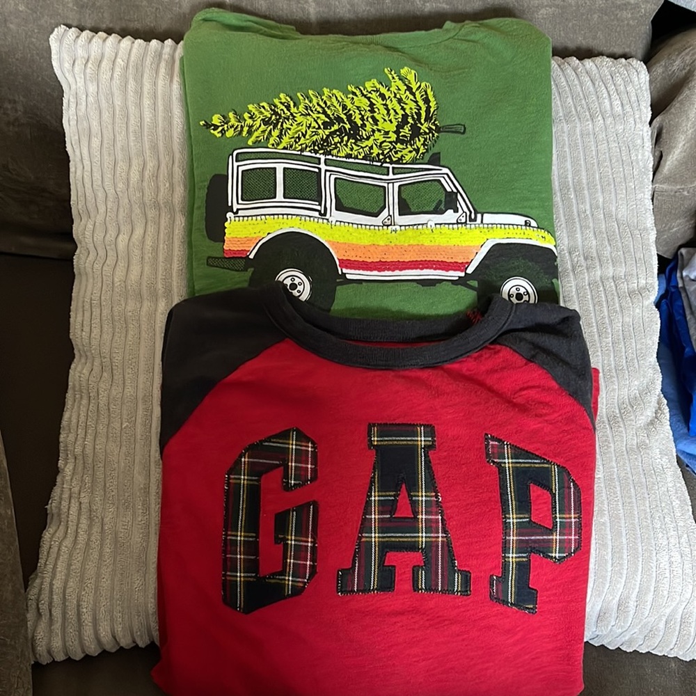 Set of 2 Gap Kids long-sleeved Christmas themed shirts. Great condition!